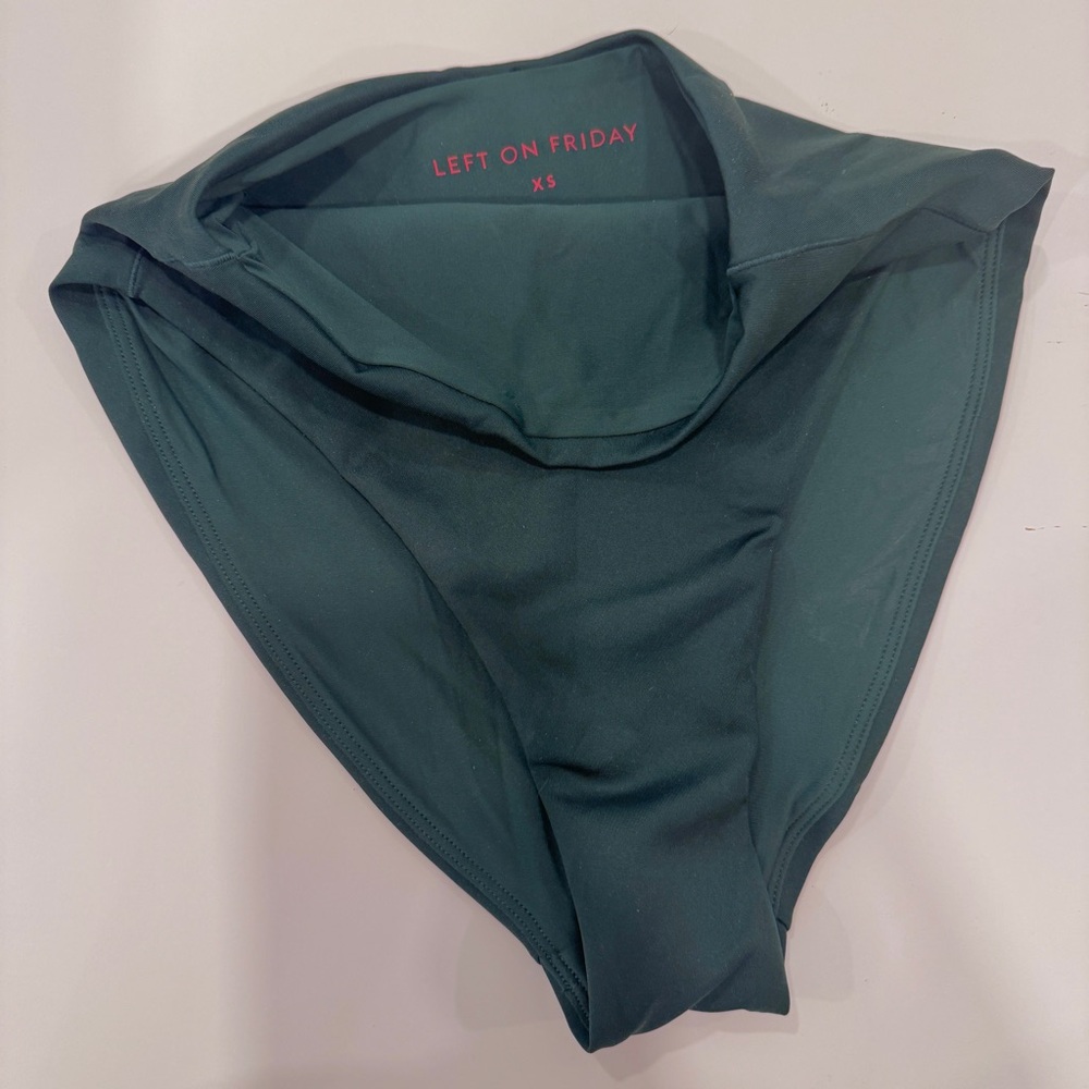 LEFT ON FRIDAY - hi hi bottom - Palm (green) - XS - high rise bikini bottom - Picture 7 of 8